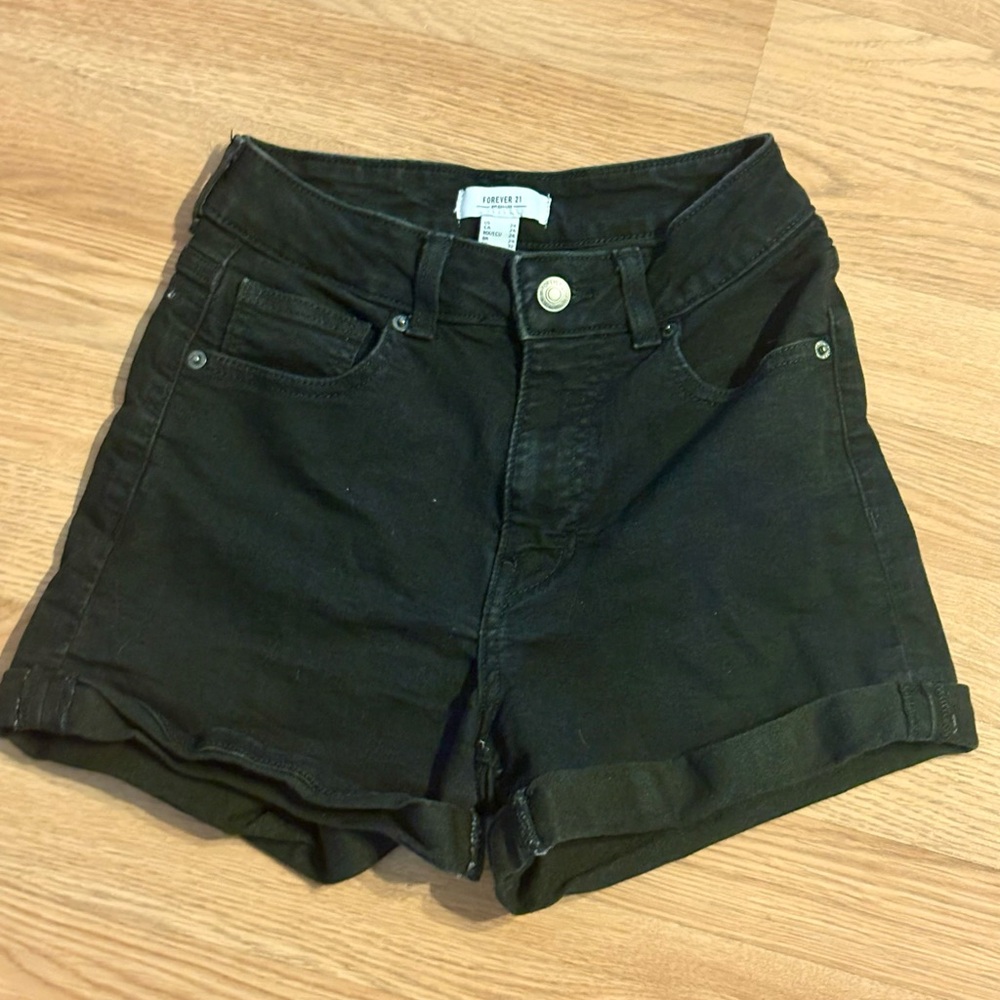 FOREVER 21 Shorts Size 24 Black Denim Jean Regular Solid Cuffed Juniors